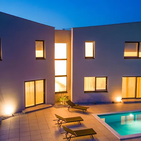 Ancora, Luxury With Pool *