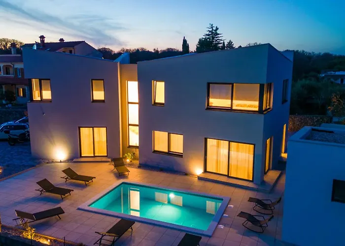 Ancora, Luxury With Pool Villa *