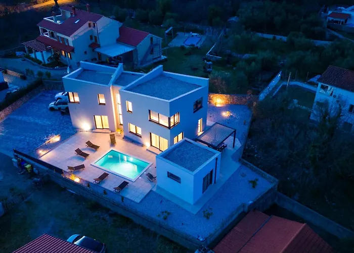 Villa Ancora, Luxury With Pool *