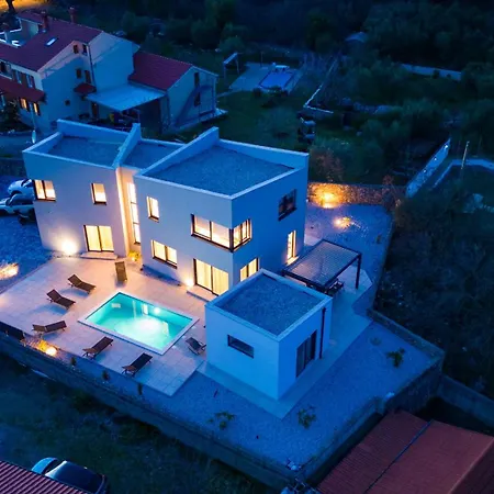 Villa Ancora, Luxury With Pool *