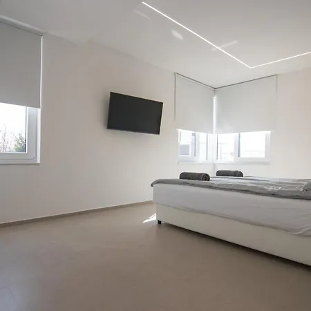 Ancora, Luxury With Pool *