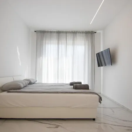 Ancora, Luxury With Pool Willa