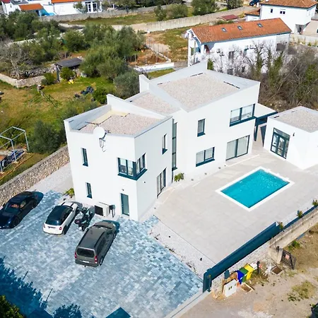 Willa Ancora, Luxury With Pool *