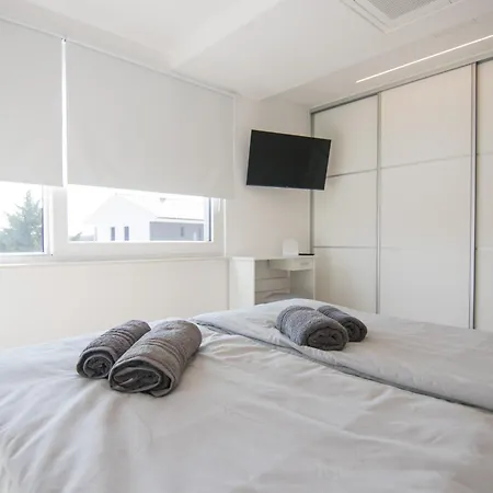 Ancora, Luxury With Pool * Kornić