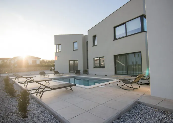 Villa Ancora, Luxury With Pool *