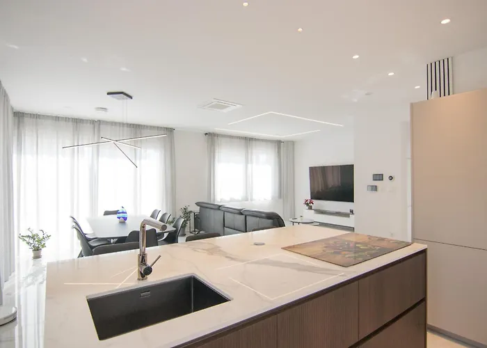 Ancora, Luxury With Pool Villa