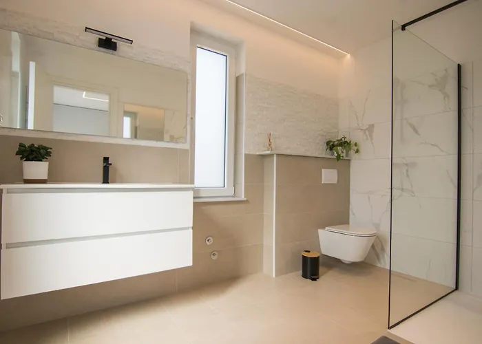 Ancora, Luxury With Pool Kornic